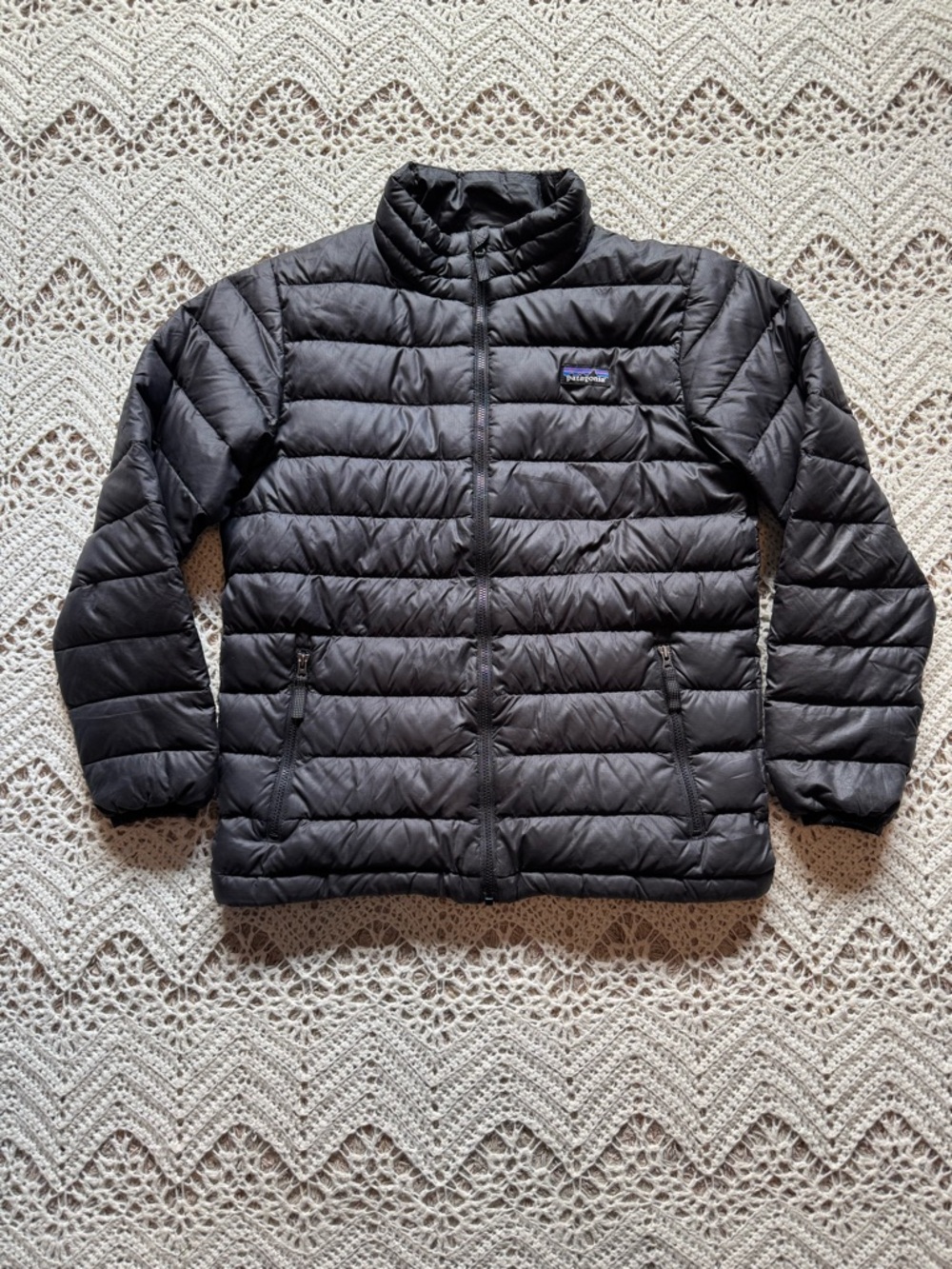 Patagonia Kids Down Black Jacket Sweater Feather Filled Size 12 Puffer Jacket